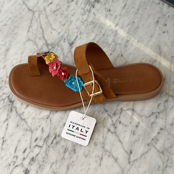 New Handmade Italian Sophia Milano Suede Flowers Flat Slip On Sandals  Size 7.5 - Picture 4 of 11